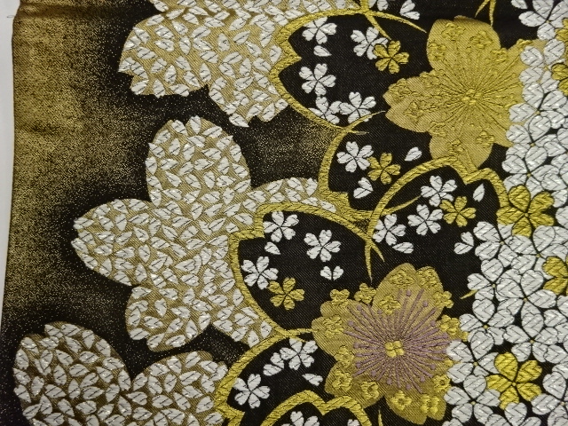  桜尽くし模様織出し袋帯